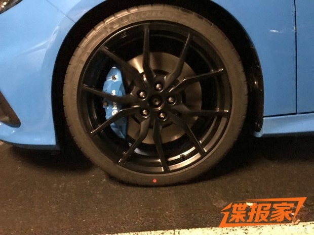 2018日內(nèi)瓦車展探館：?？怂筊S限量版