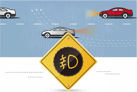 老司機(jī) | 你了解雨天時(shí)車燈的使用方法嗎？